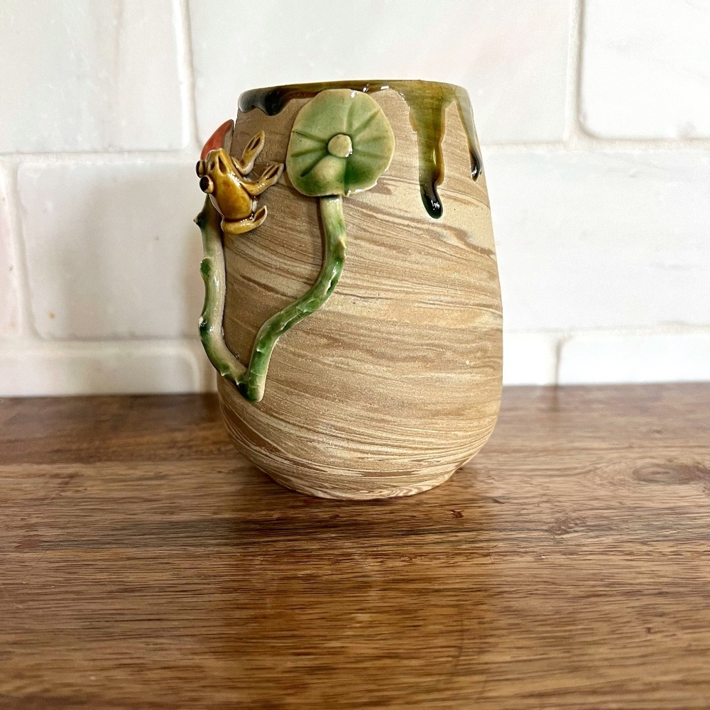 Unique Pottery Vase With Raised Lily Pad and Frog